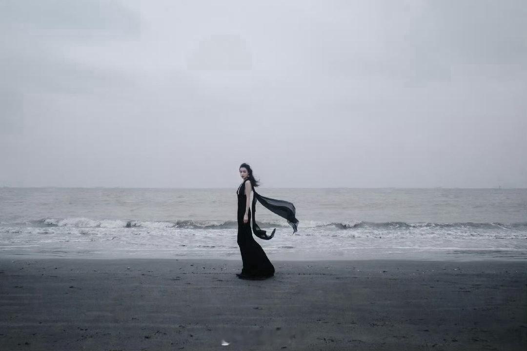 倪妮 