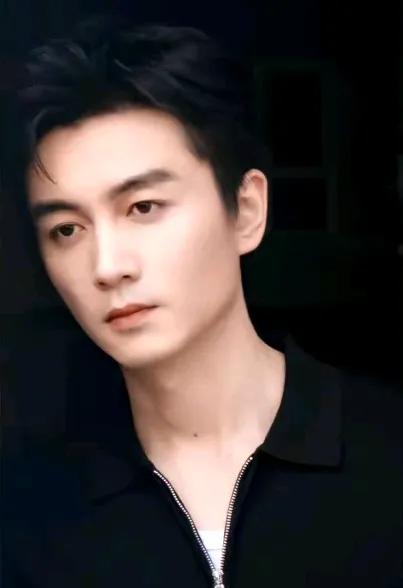 你绝对想不到，娱乐圈顶级男神排名，陈晓居然排名第一，关键是这些顶级男神名单里的人
