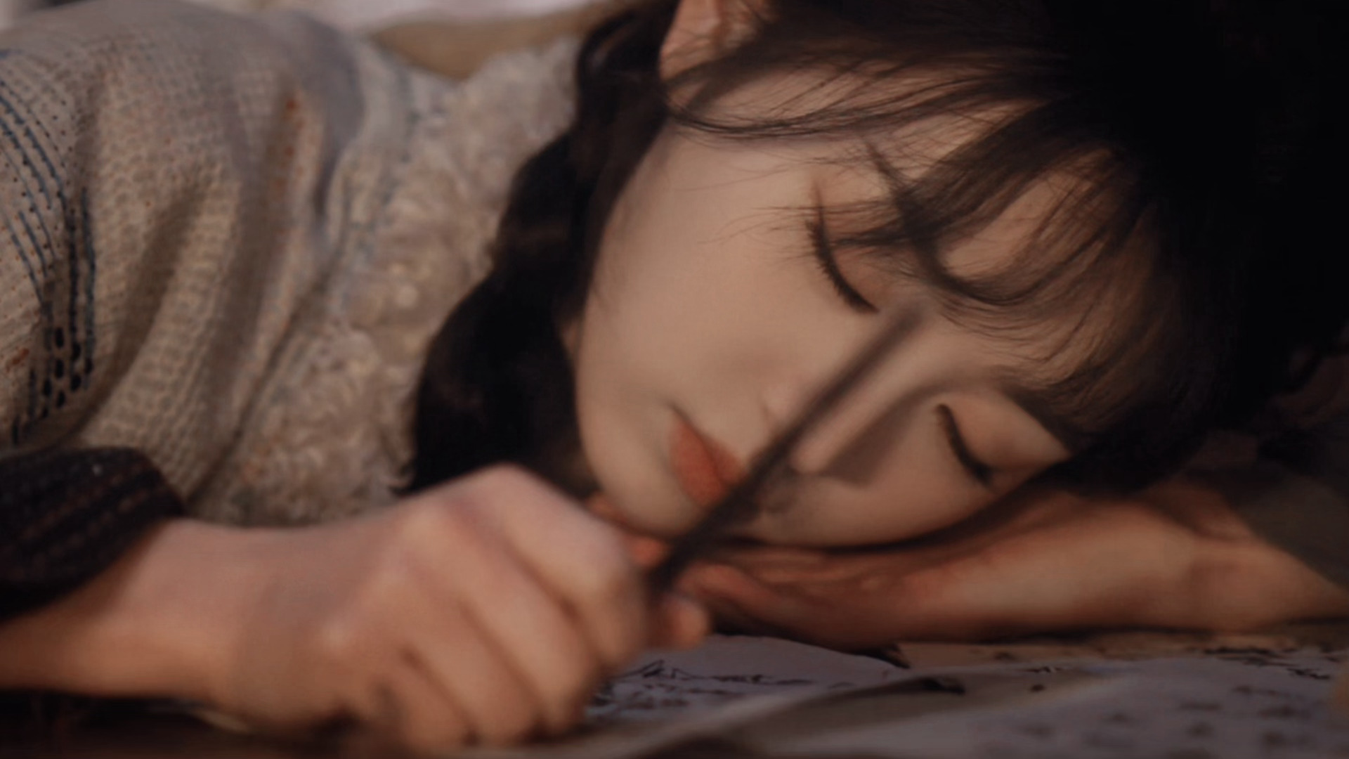 还是想聊聊逐玉五集追平的感受🤲🏻男帅女美是肯定的！然后开头就是非常浓郁的清洁