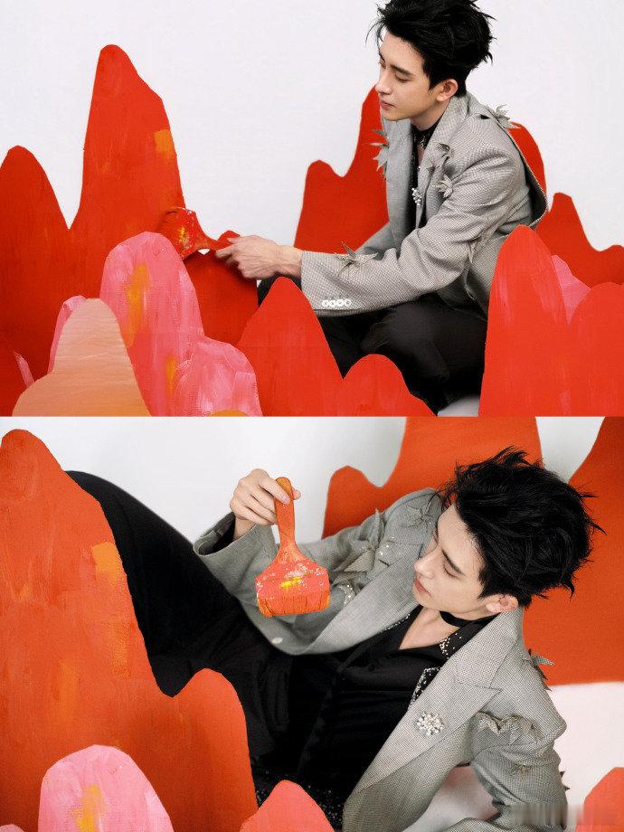 终于在内娱见到了浓颜系姐弟 内娱浓颜组合的天花板！娜扎的明艳张扬搭配敖瑞鹏的贵气