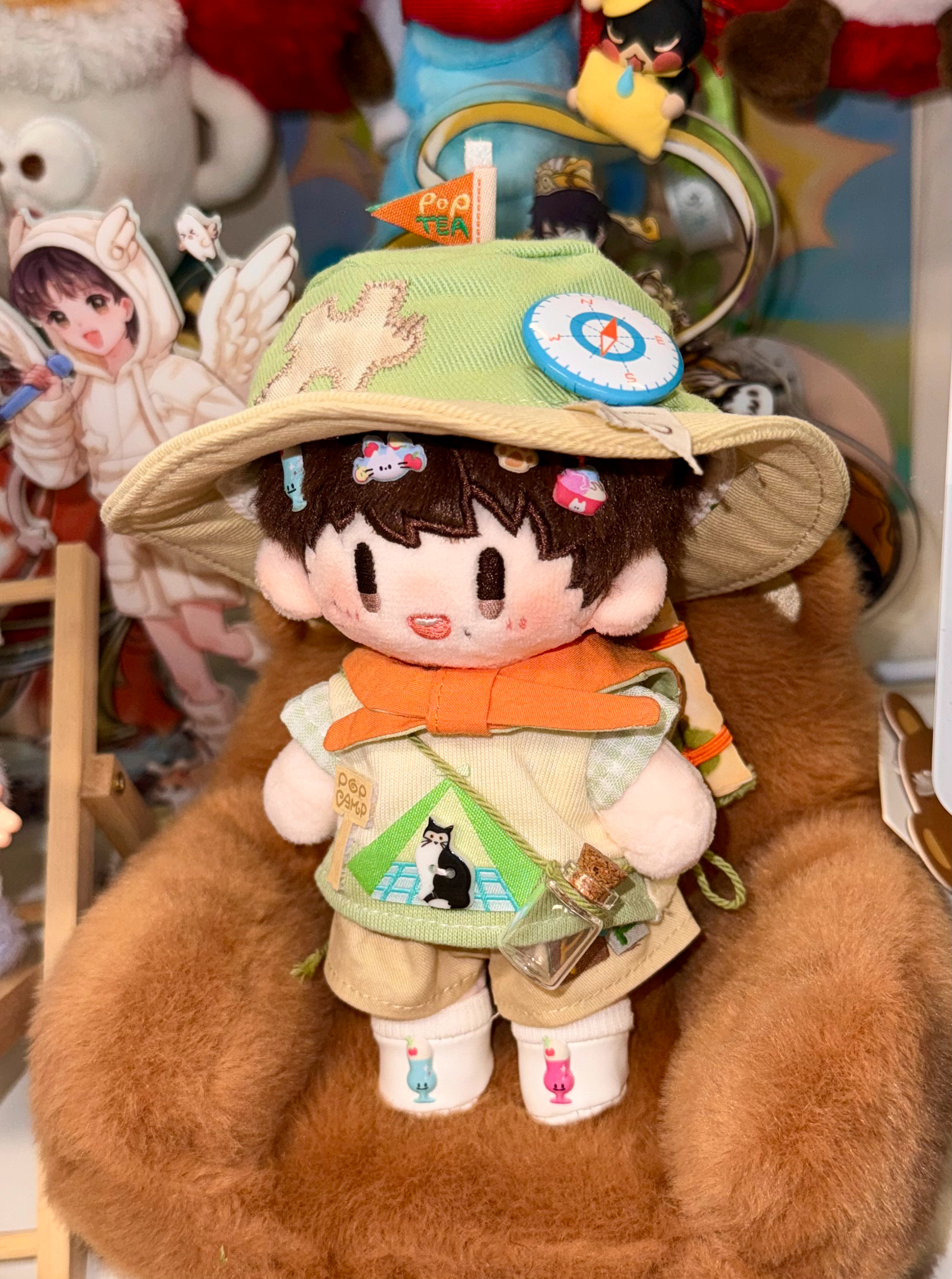 这套小探险家不错🧭🗺而且衣服和领巾都能正反两用好喜欢这个地图和漂流瓶coco