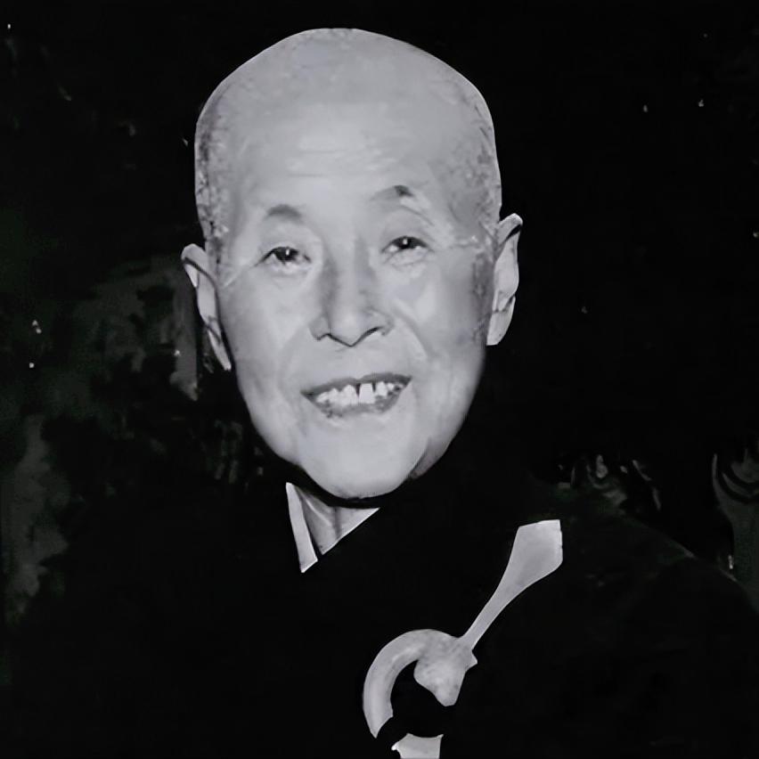 1995年，安徽85岁尼姑圆寂前安排弟子“我死后不要火化，把我装进缸里，三年后打
