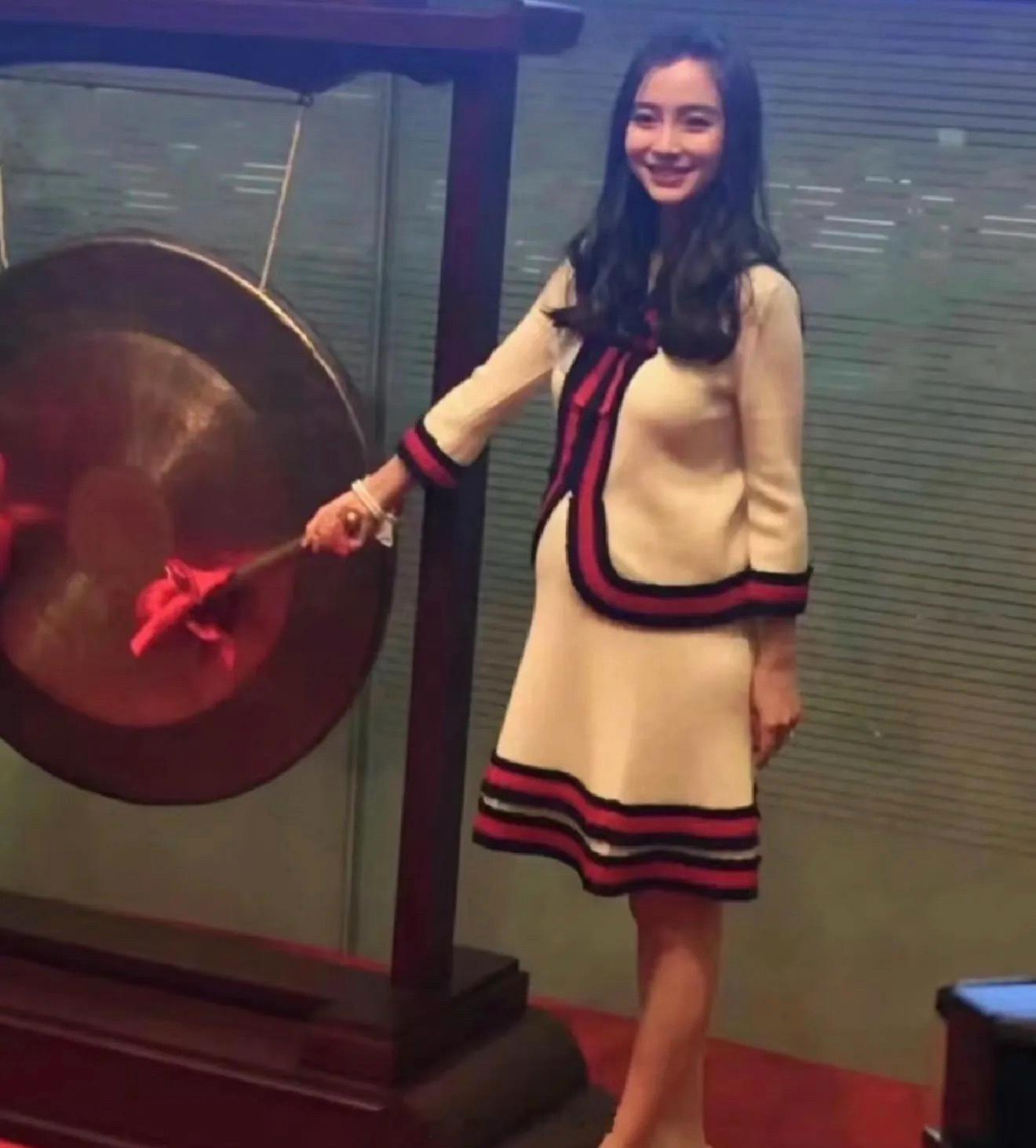 因为是母亲所以我会用生命来护你 