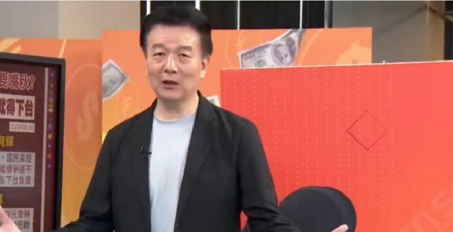 快讯！快讯！
 
郑丽文突然宣布了，高雄、台南至少要拿下其一，还在中评会致词时放