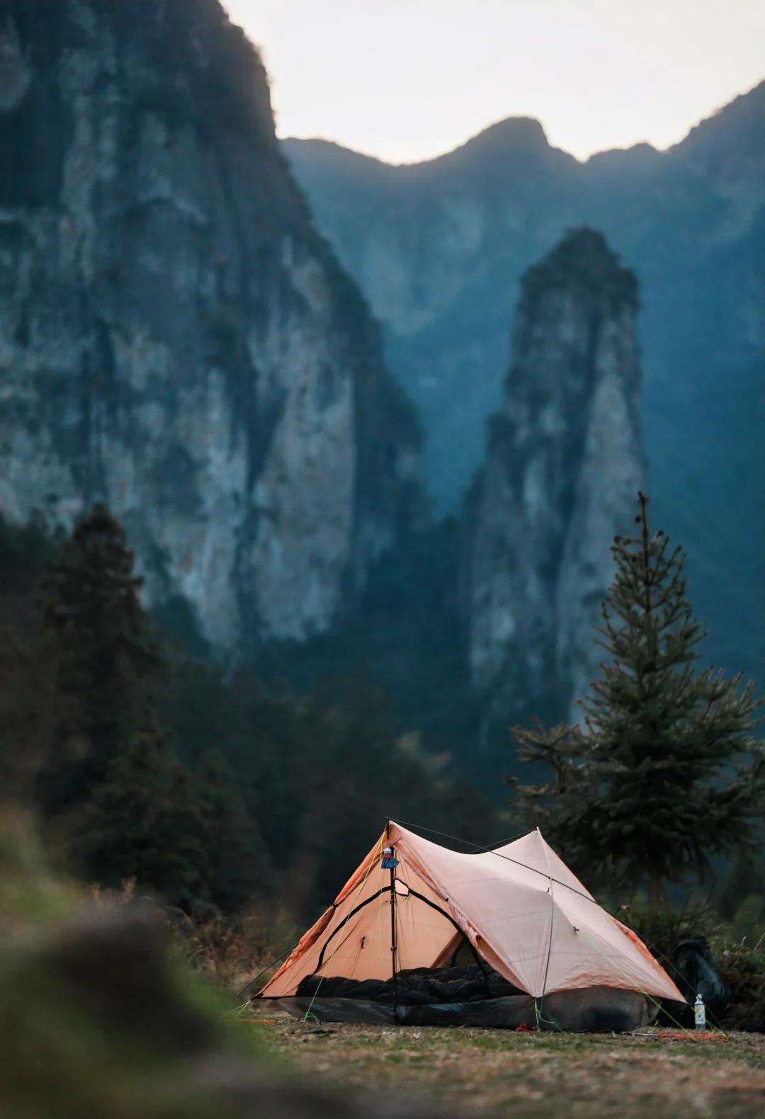 露营|淡季的山野间，独享静谧（有柴火供应
露营点：仙居下村，270度无遮挡直面公