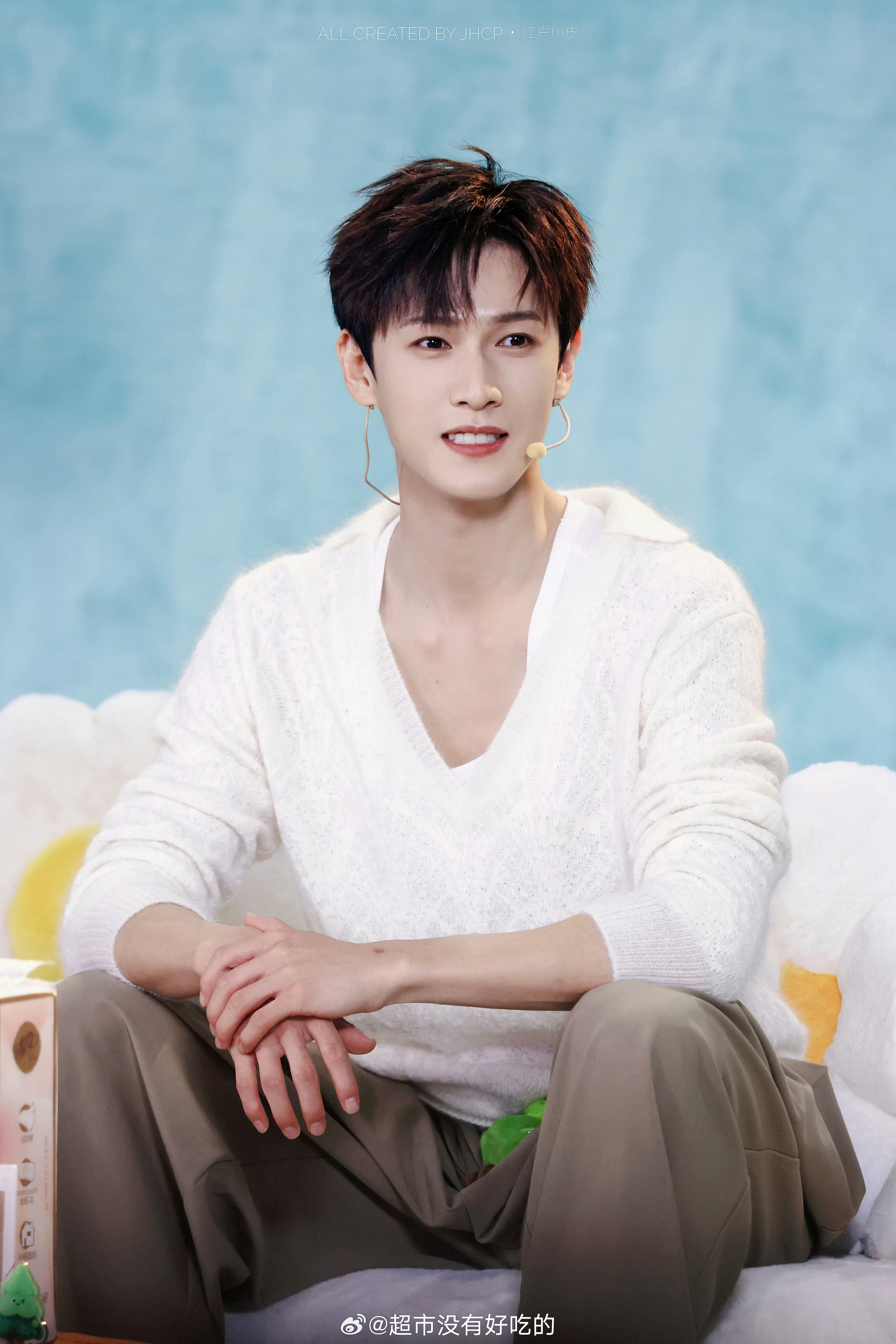 李昀锐今晚直播饭拍 ​​​