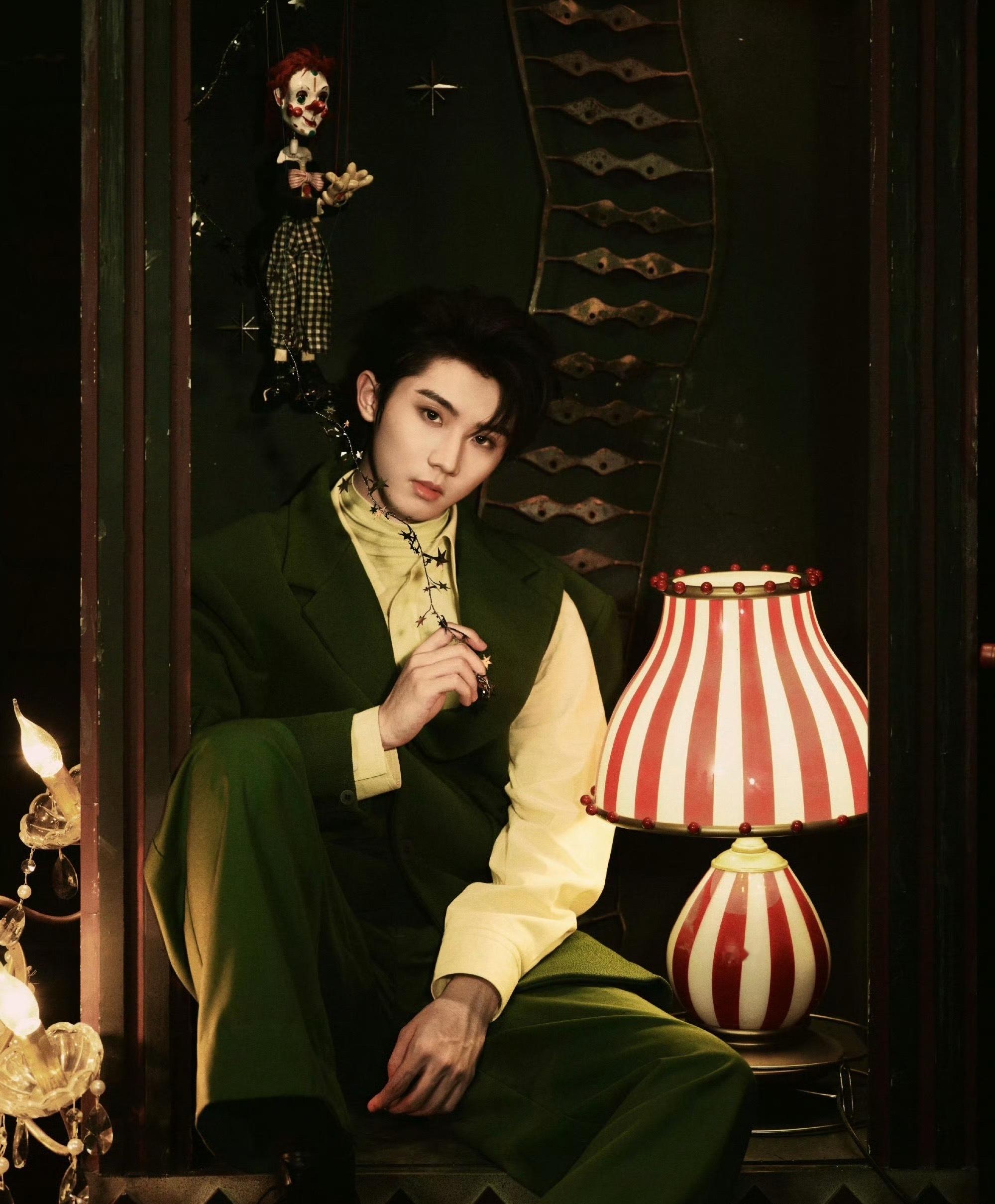 马嘉祺的衣服也穿帮了马嘉祺的衣服也有自己的穿帮艺术完全天才[awsl] ​​​