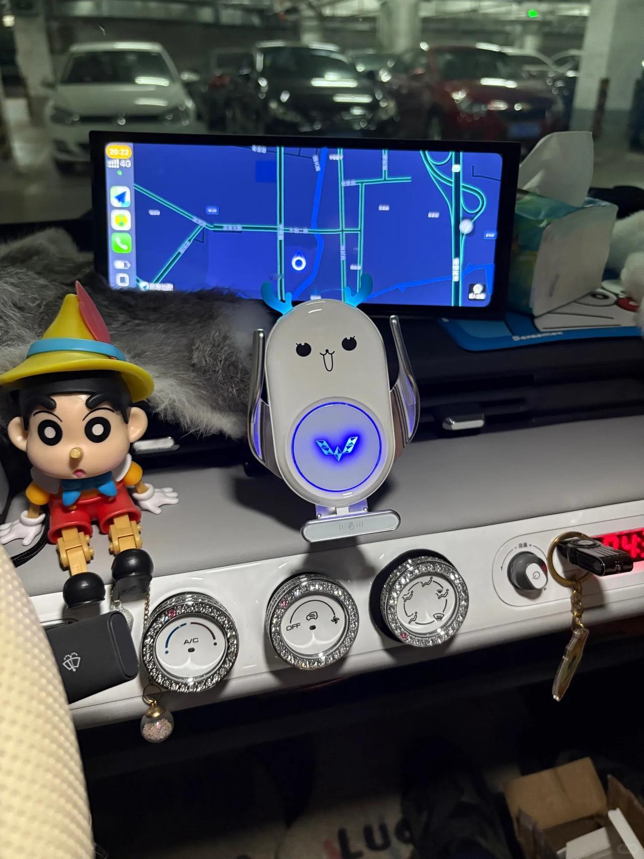 🛠️📍我觉得手机支架这东西，真不是越便宜越划算。装上去如果总掉、夹得太紧、取