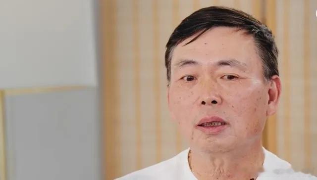 微博知名博主 段永平最新持仓：清仓阿里、新进特斯拉，加仓英伟达、拼多多等段永平段