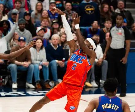 MVP之争结束了！还得是SGA！赛季两大MVP候选人今天同场竞技，这场MVP卡位