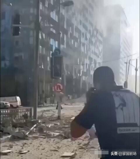 伊朗伊斯兰革命卫队刚刚向特拉维夫发射了一枚携带1.5吨炸药的高超音速导弹，据报道