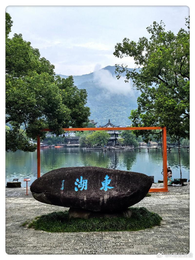 说个真事儿啊。。。99%的游客不知道台州府城墙景区的门票三天有效，所以不少人累死