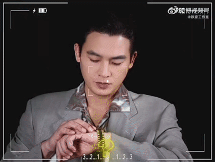 影视寒冬寒不到欧豪 别人愁没戏拍，欧豪在央八连轴转。不同身份轮番上线，军人、市井