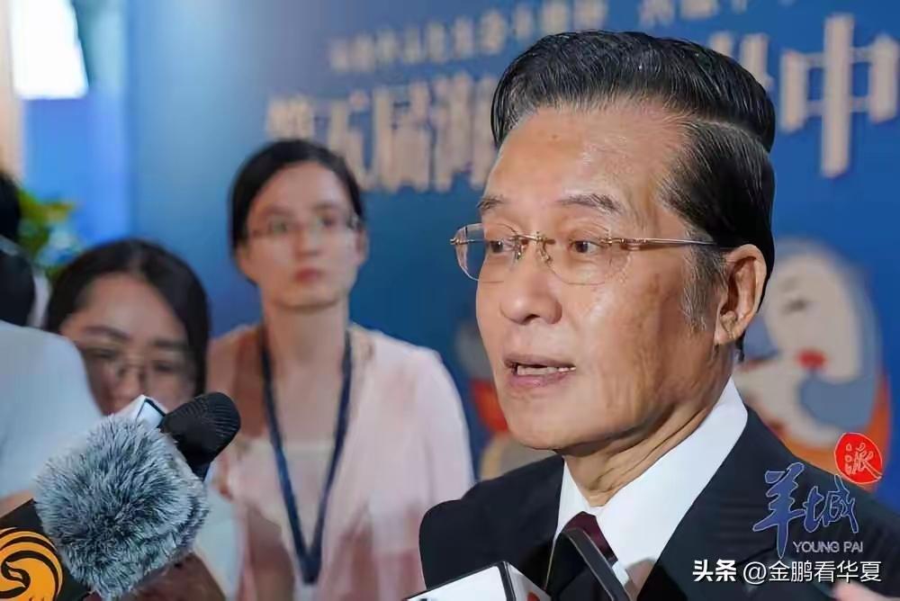 3月29日，国民党副主席张荣恭在接受记者采访时说：要和平就必须统一，不统一就没有