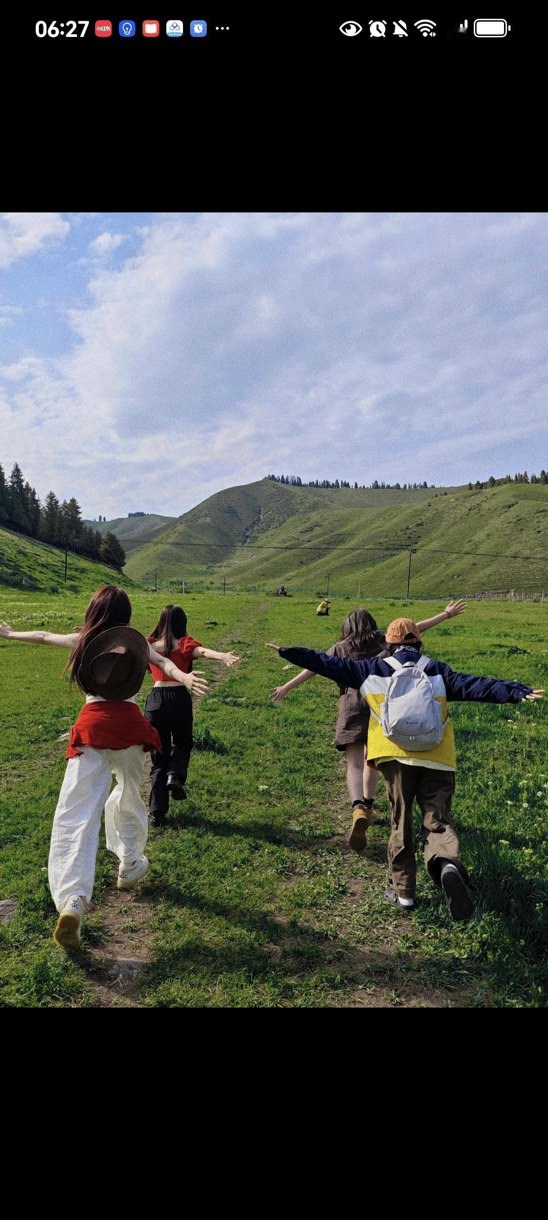 每日一句金句分享“行动是破茧的蝶，沉默是蜕变的茧。