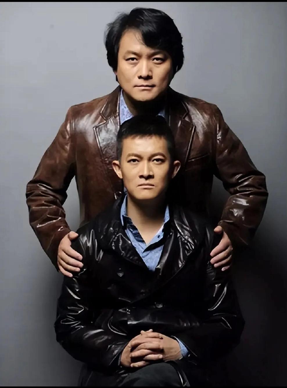 导演杨靖宇说：我在网上有二个标签。第一个就是刚，因为那些年我怼完电视台怼平台，怼