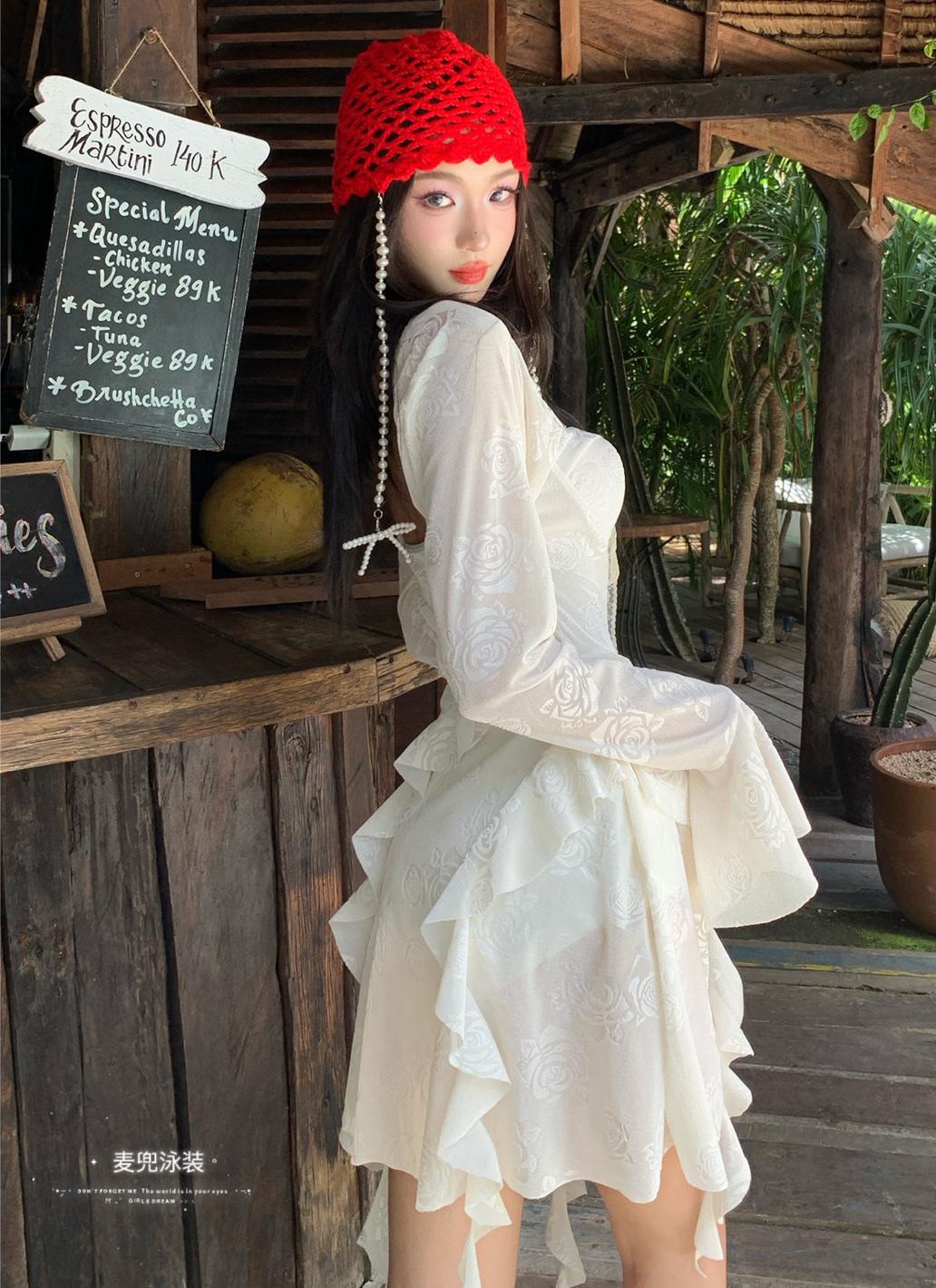 又去海边,泳衣怎么选? 白色泳衣推荐 超美泳衣纯分享 性感火辣的INS美女去哪找