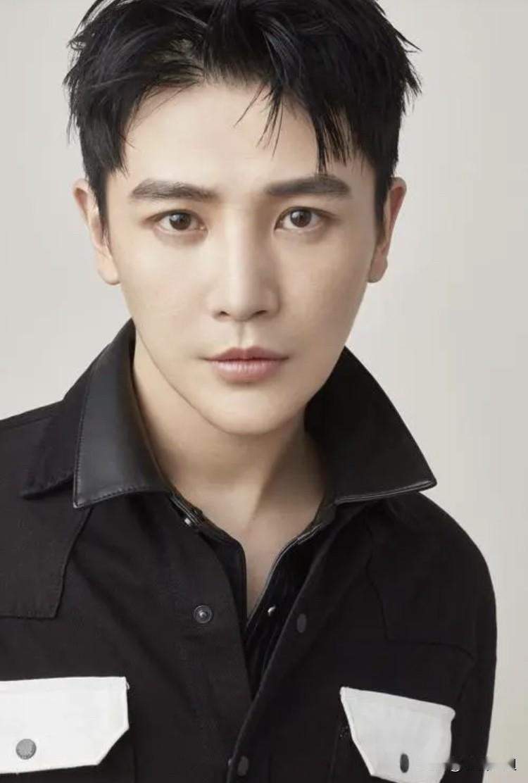 我敢断言，  
不仅连孙坚的粉丝都没料到，  
就是连他自己恐怕也忍了很久，才终