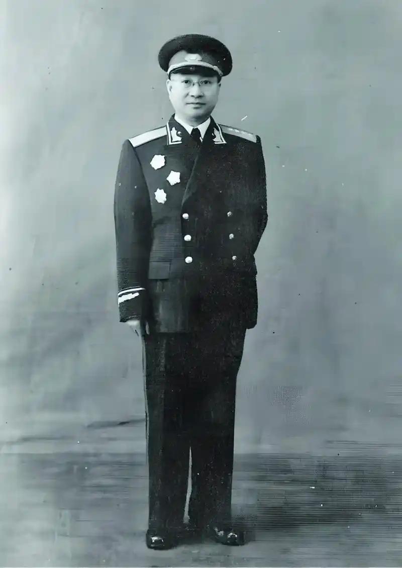 五大“王牌兵团”司令员分别都是谁？建国后都担任什么职位

第五位：宋时轮，湖南醴