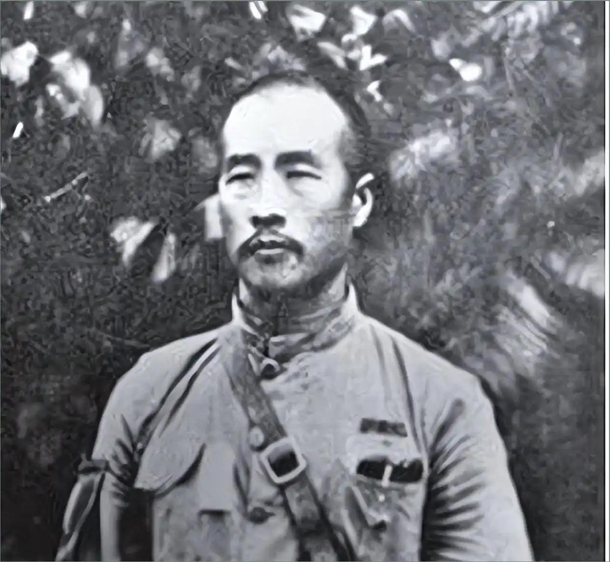 对于妻妾私通，韩复榘的做法是：奸夫必死，姨太太留命，但是永久冷处理，不再同房、不