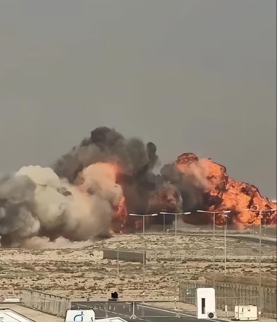 一夜之间，美国成了印度的头号仇敌！印度工业体系的“甩锅逻辑”与战略脆弱性
   