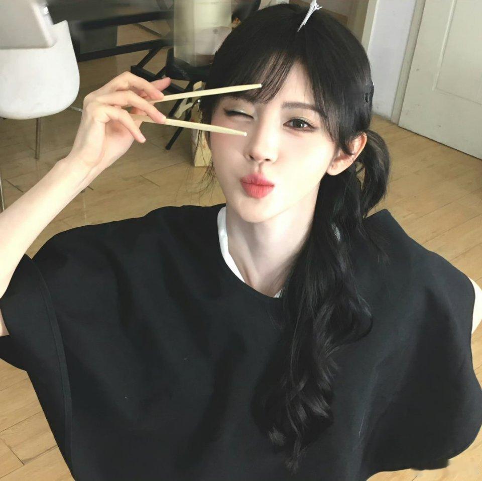 jjy “你要做自己你要开心。”𝐘𝐨𝐮 𝐡𝐚𝐯𝐞 𝐭𝐨 𝐛?