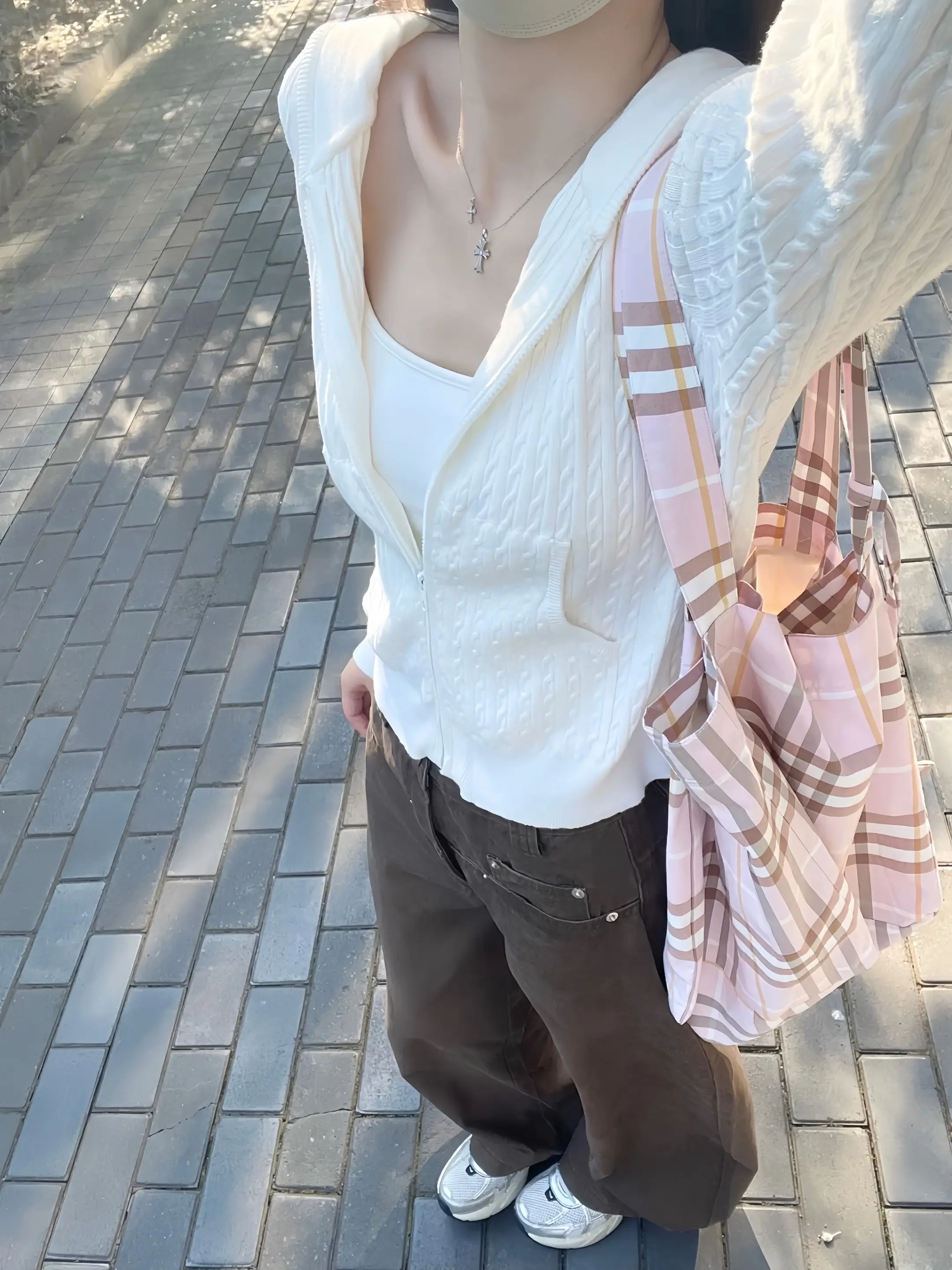今日穿搭look 初秋韩系穿搭已就位早秋穿搭公式来了轻松解锁秋季穿搭早...