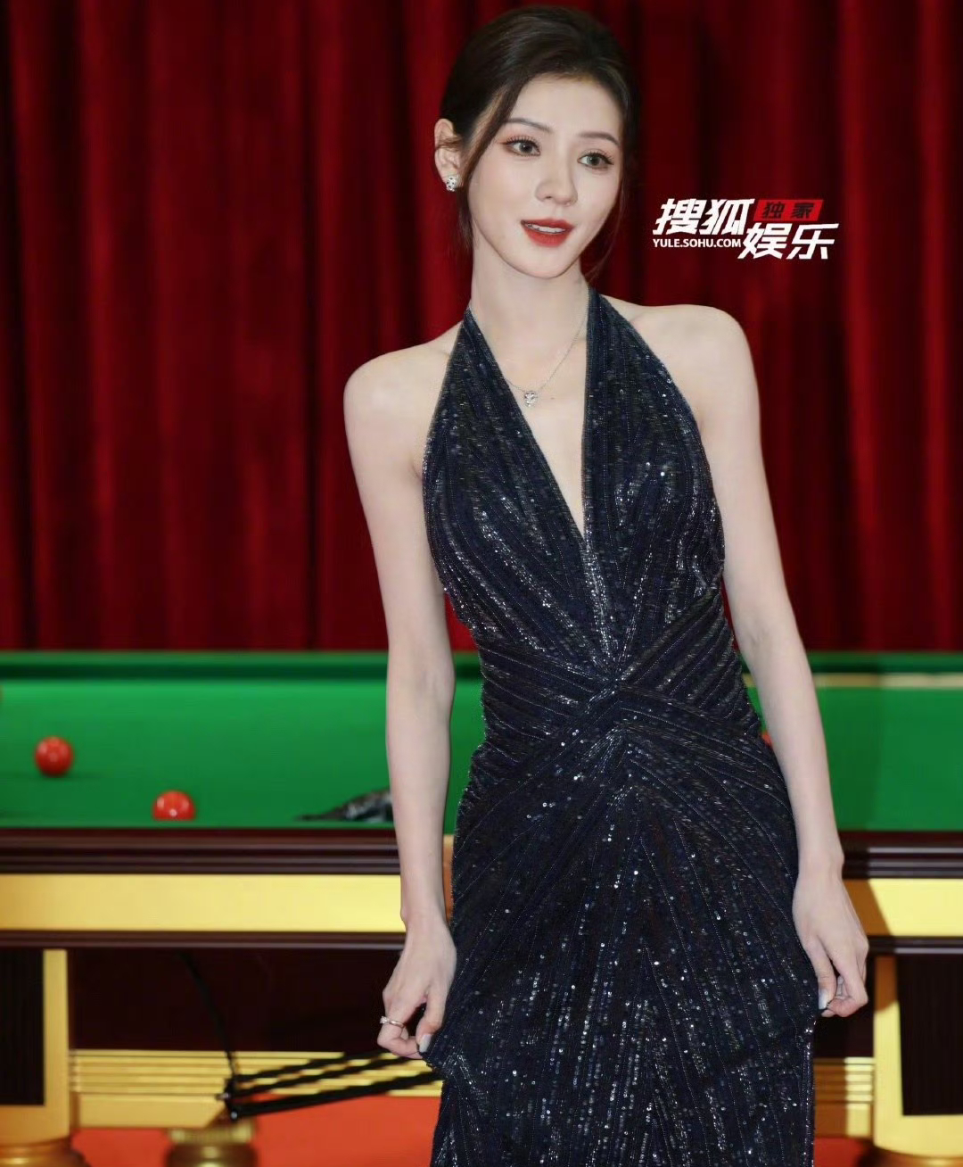 张予曦脸怎么肿了 ​​​