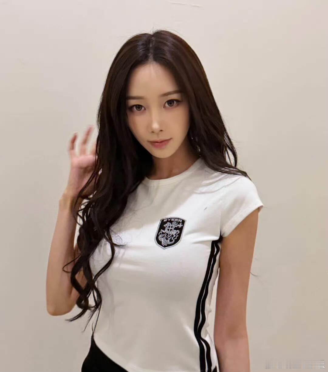 吉赛尔自曝想改艺名 从 Giselle 到 Aeri，明显更贴合她清冷又有辨识度