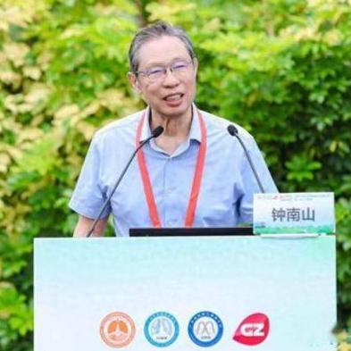 快九十岁的钟南山院士直言，人类活到120岁不是梦！未来十年大家寿命都会变长，活到