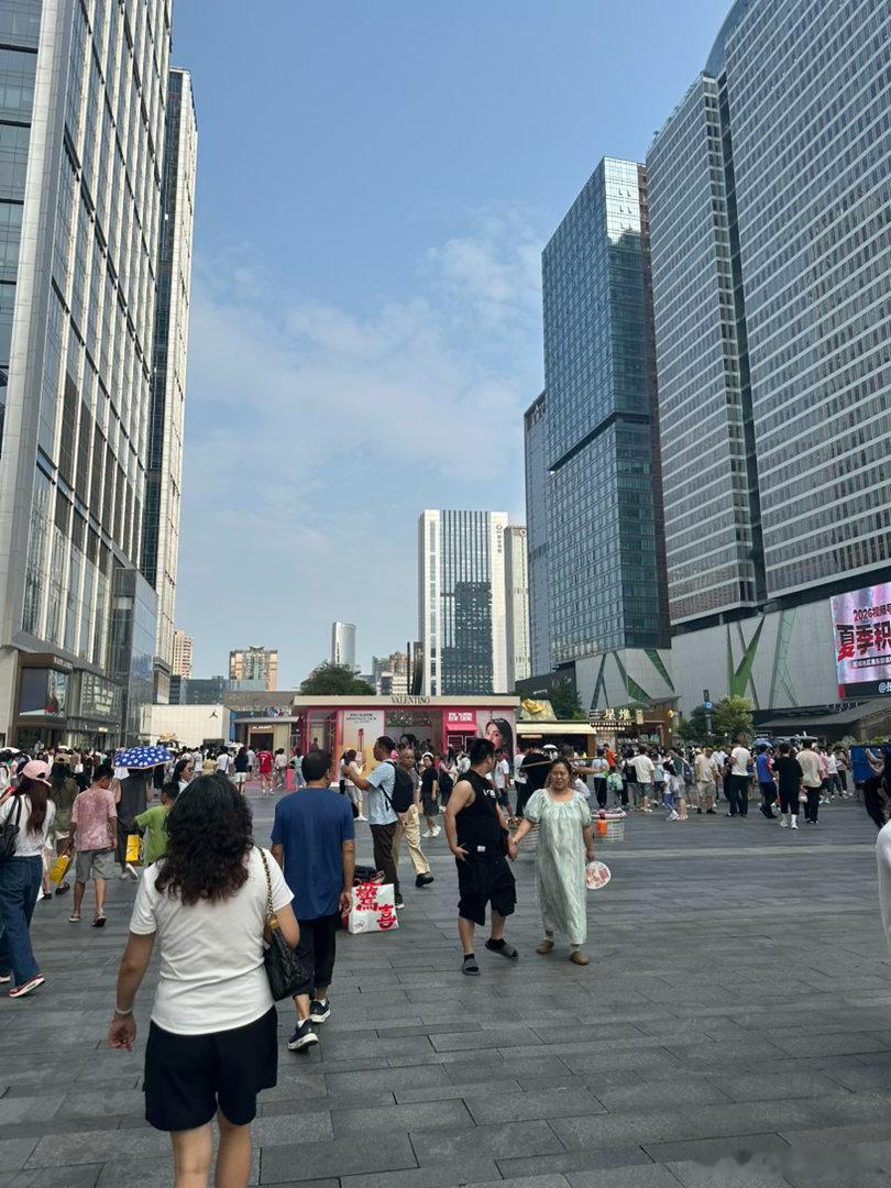 太古里，春熙路吃货的魅力 成都·春熙路IFS