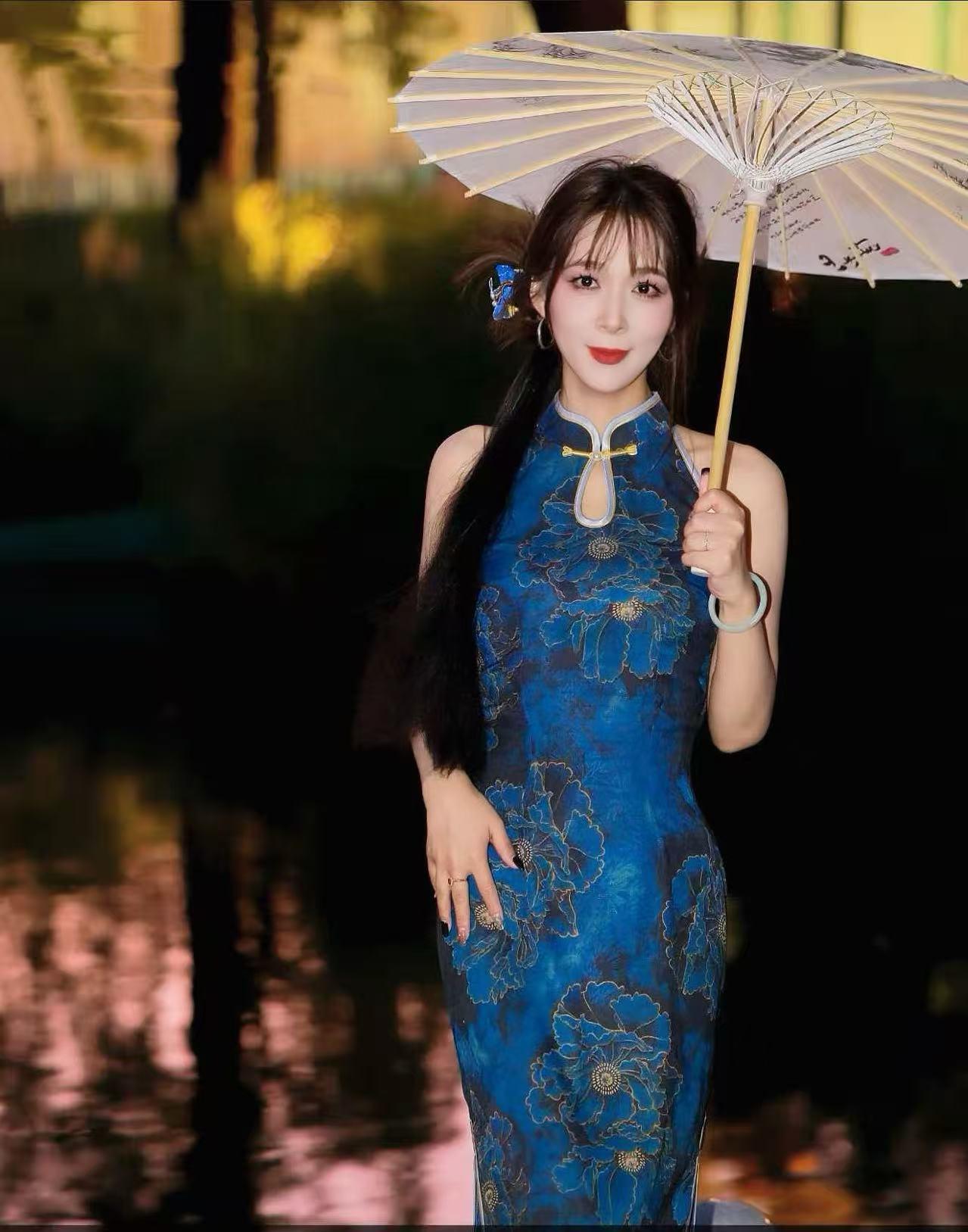 我自千万貌 你所知不过一二