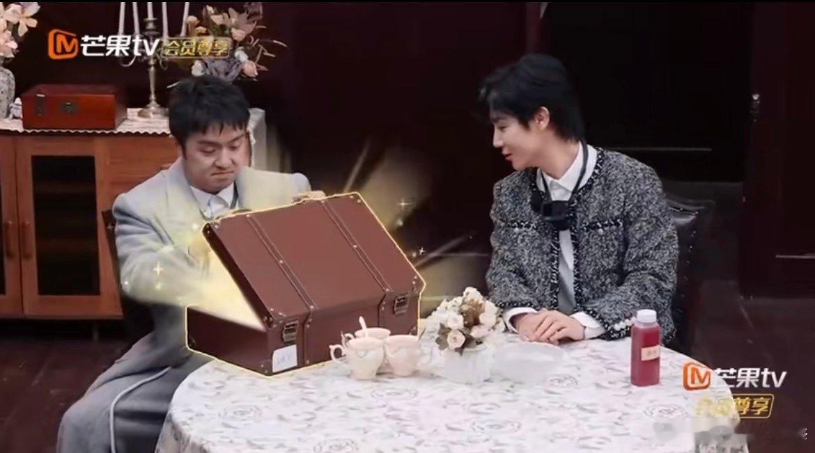 火树此转运非彼转运  本以为火树的转运礼物有多厉害，结果是个转运垃圾车水杯，这解