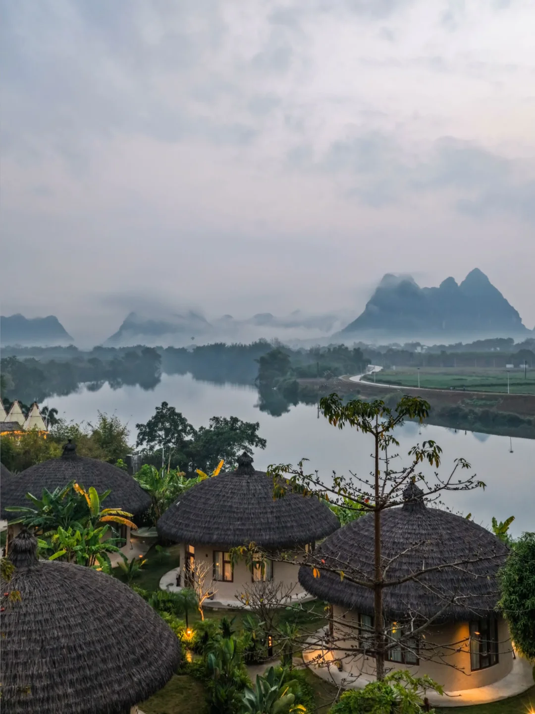 在广西崇左，当几天雨林里的“岛民”