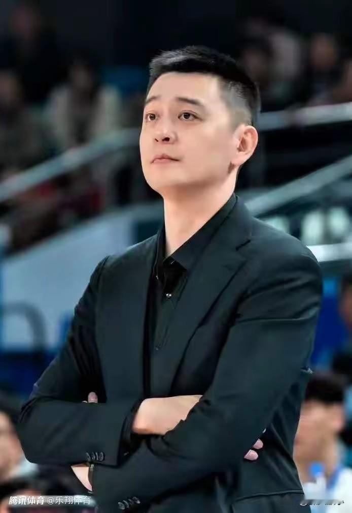 77比81，布朗的超常发挥，没有帮助辽宁战胜北控。从第四节看，当布朗不再左顾右盼