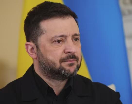 [基辅23日路透社]-乌克兰总统泽连斯基23日表示，俄罗斯计划在白俄罗斯开设4个