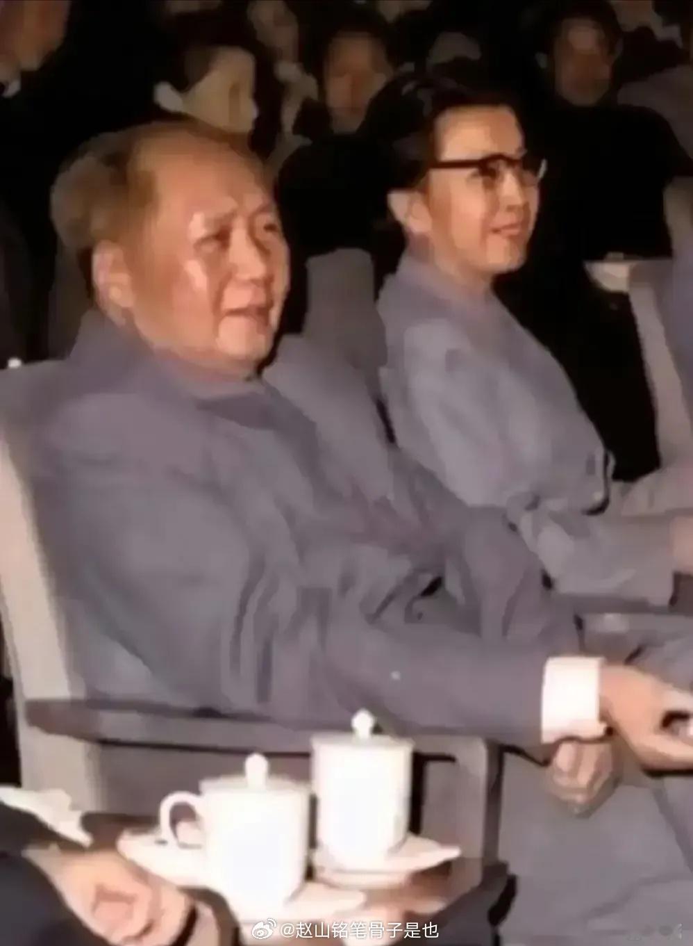 主席当年得罪了一些人，那么老人家得罪的到底是哪些人呢？        首先是，那