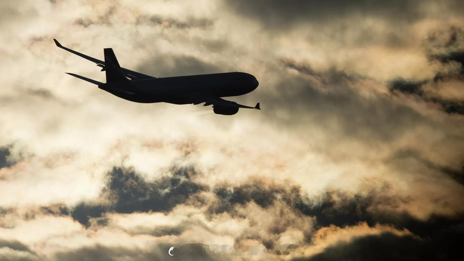 【俄航空运输署： 俄航空公司希望增加飞往中国的航班 】俄罗斯航空运输署称，俄罗斯