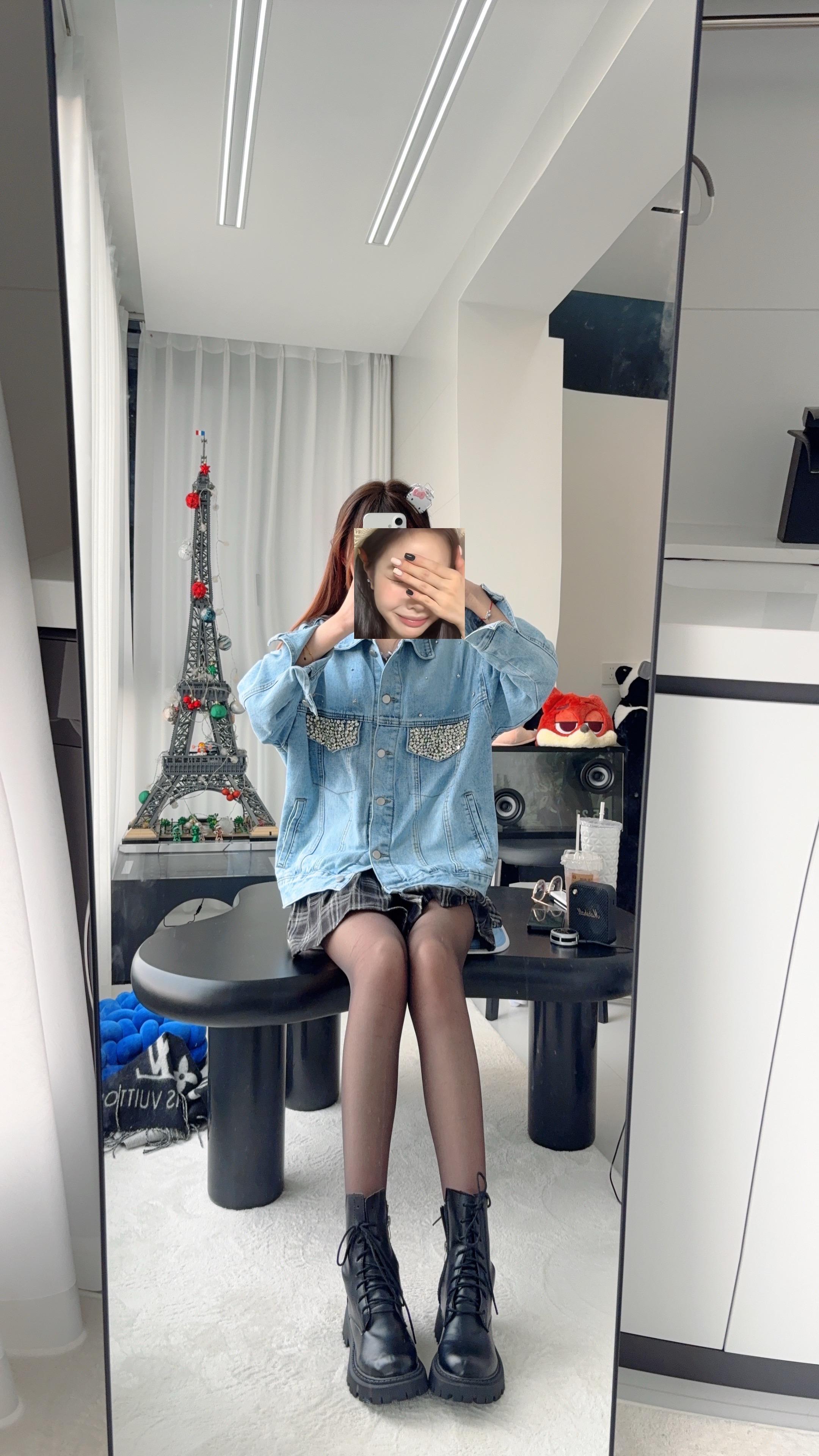 你拼命摆脱的孩子气  是我疯狂想要挽留的东西