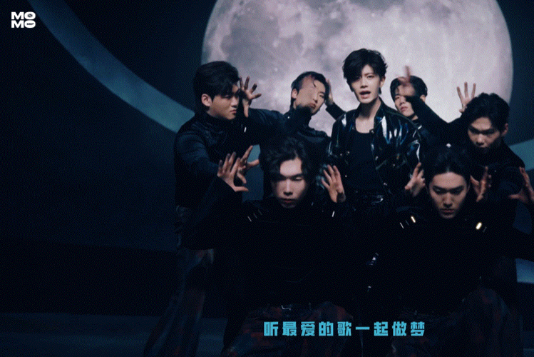 惊喜总在不经意的瞬间降临✨本以为今夜乌云密布，与五月十五满月🌕无缘！满心失落低