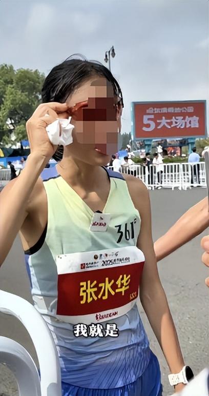 张水华这次是学聪明了！她用行动证明网红的尽头不仅仅只能带货。

当去年8月份，她