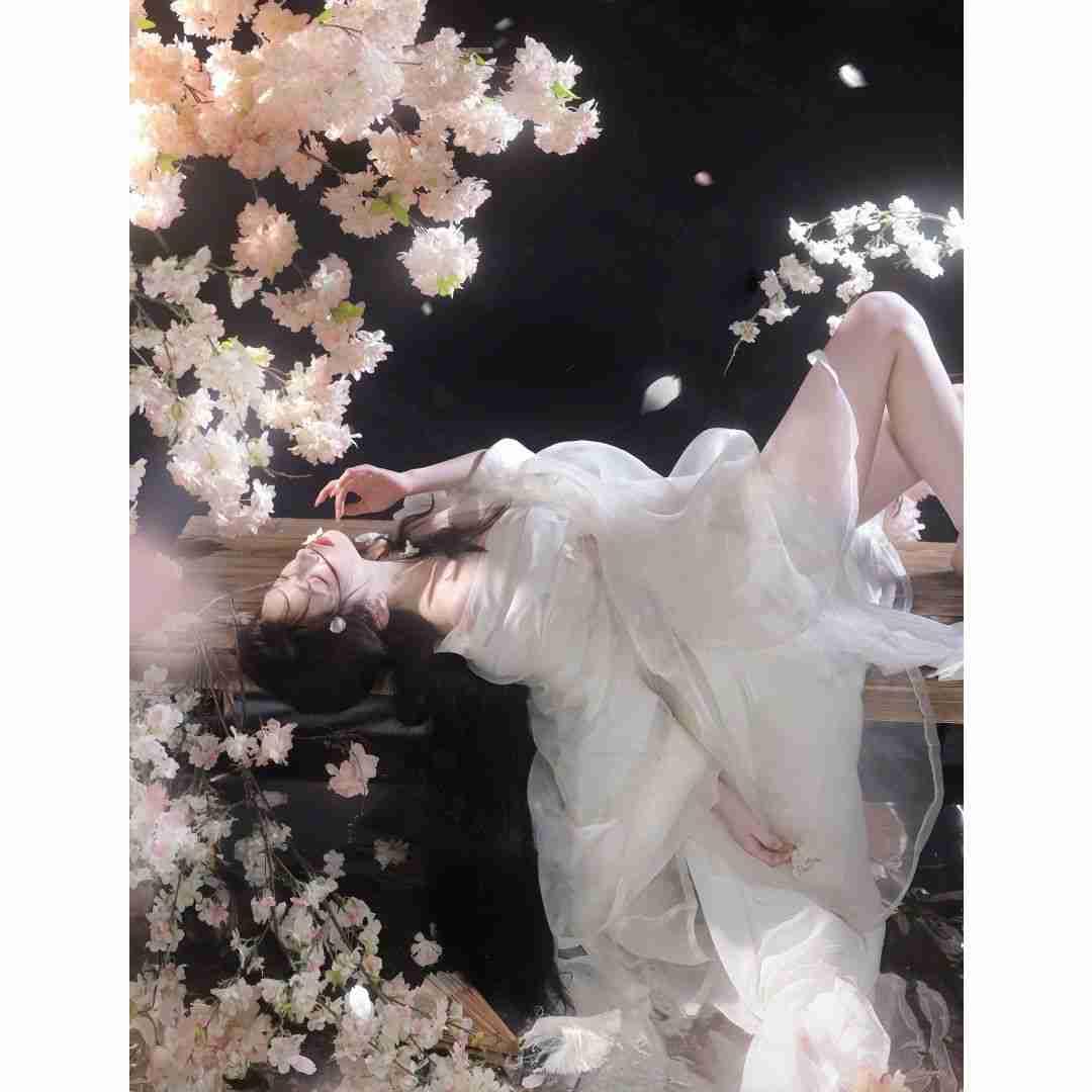 我的今日状态：😁轻松愉快
我这里的天气：🌧下雨