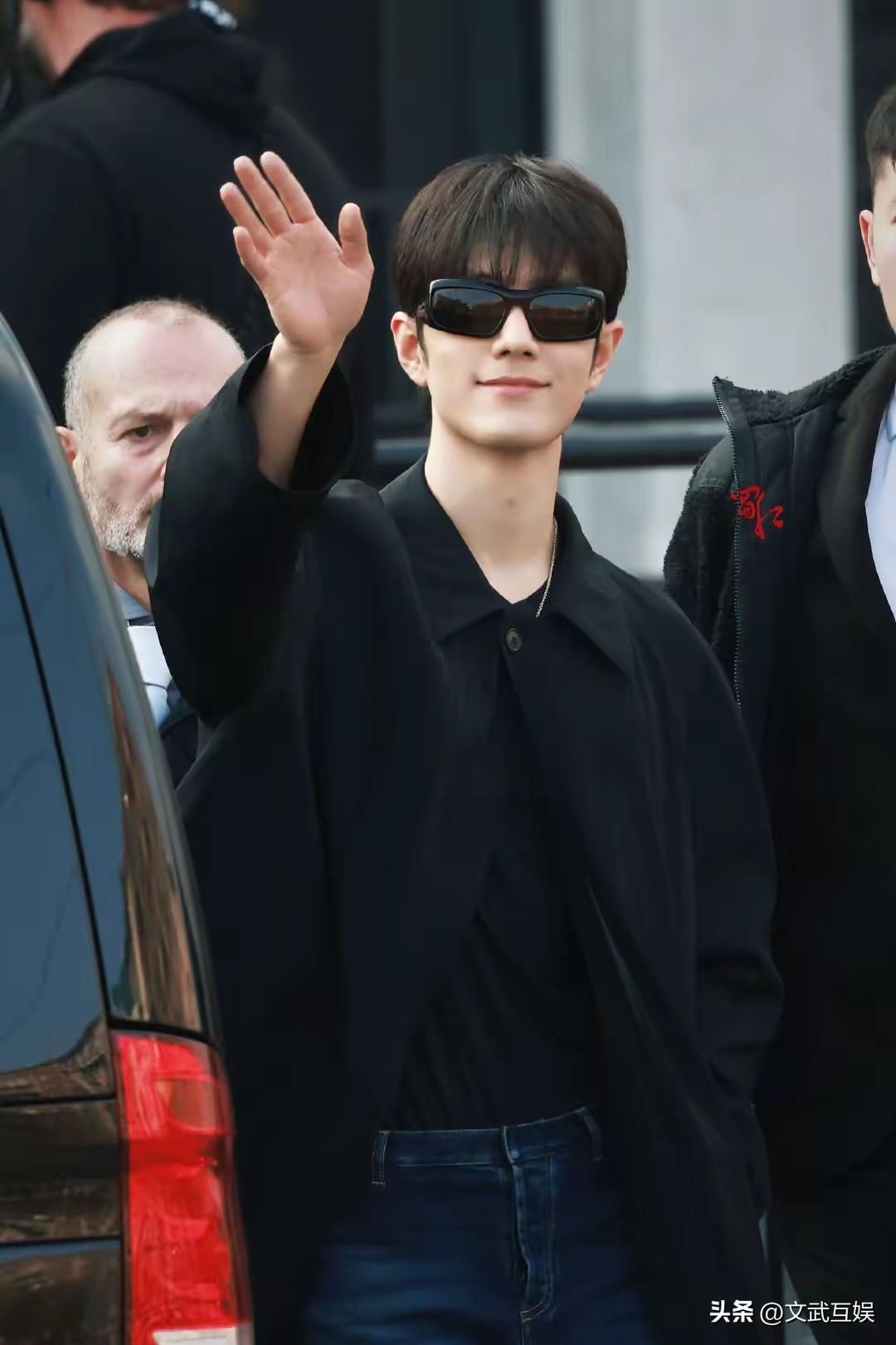 放眼整个娱乐圈及时尚圈，无论你在国内有多顶级，只要走出国门，无一例外全被外媒及其