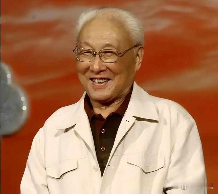 一位家喻户晓的并且非常著名的演员，在他步入晚年时期进行了再婚却被他自己的亲生女儿