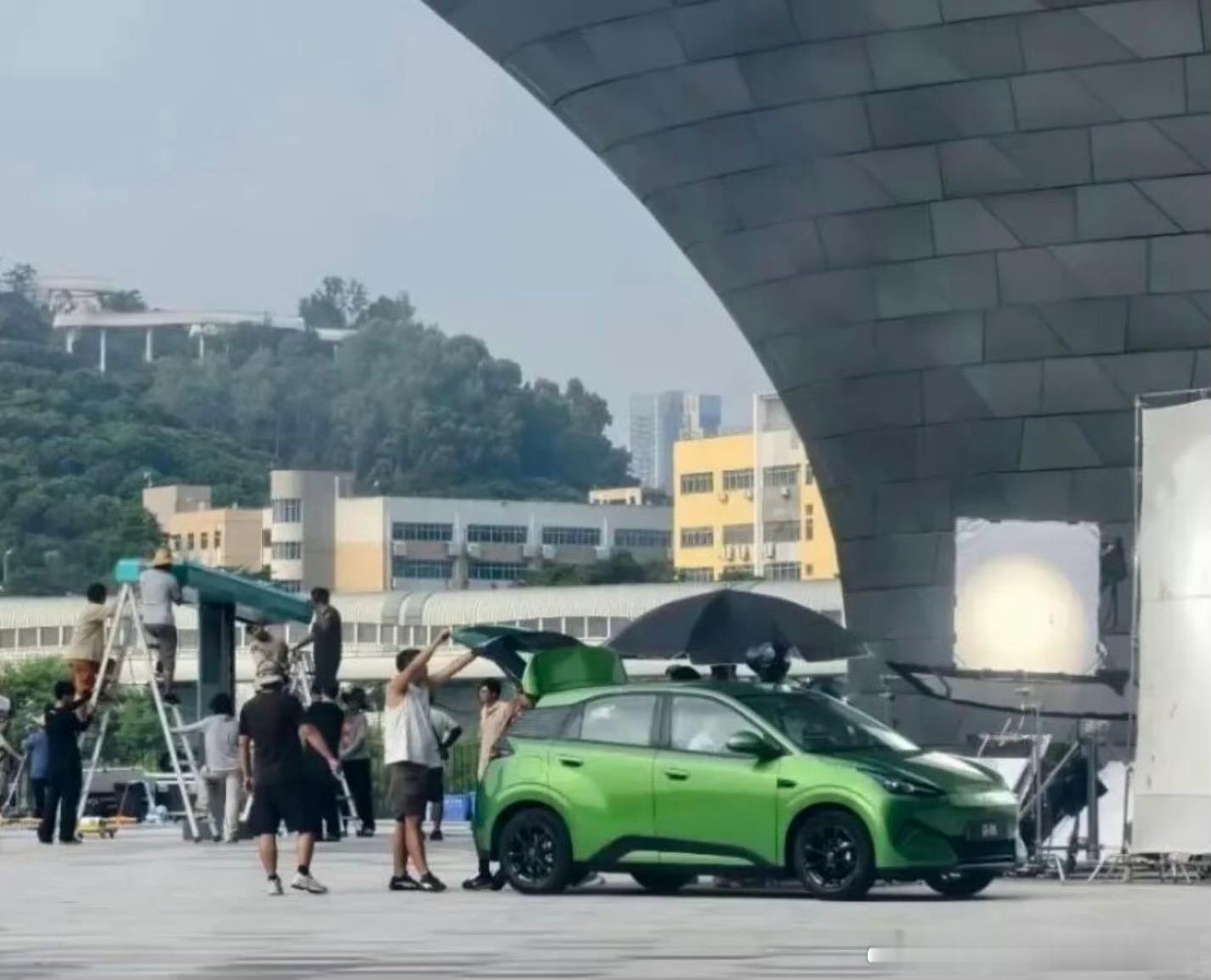 比亚迪第二代海鸥第二代比亚迪海鸥的手稿设计来了，你长这样，我就放心了～下一秒，网