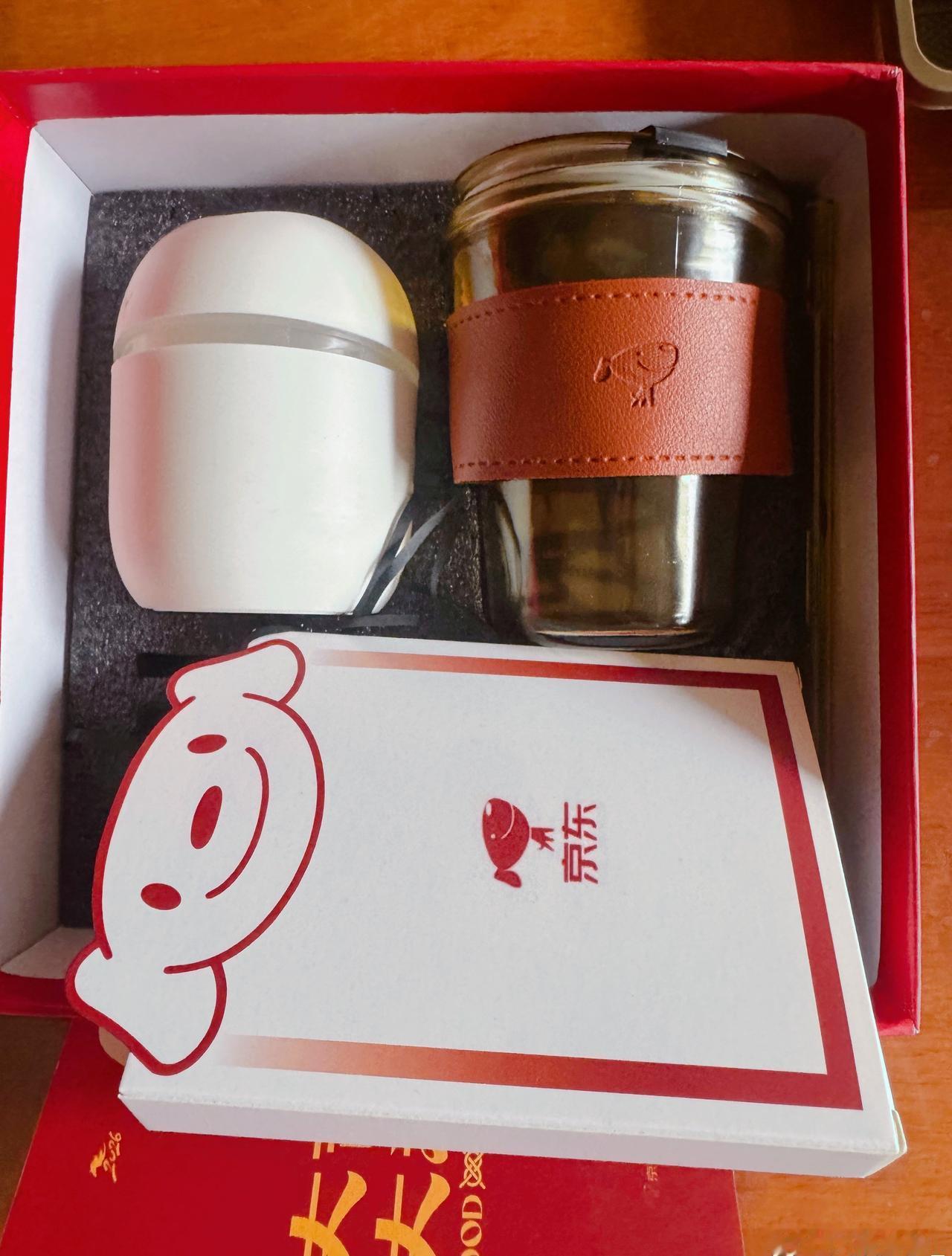 看到“妻子发现丈夫藏200多枚金币气炸”这种新闻，再想想最近层出不穷的诈骗手段，