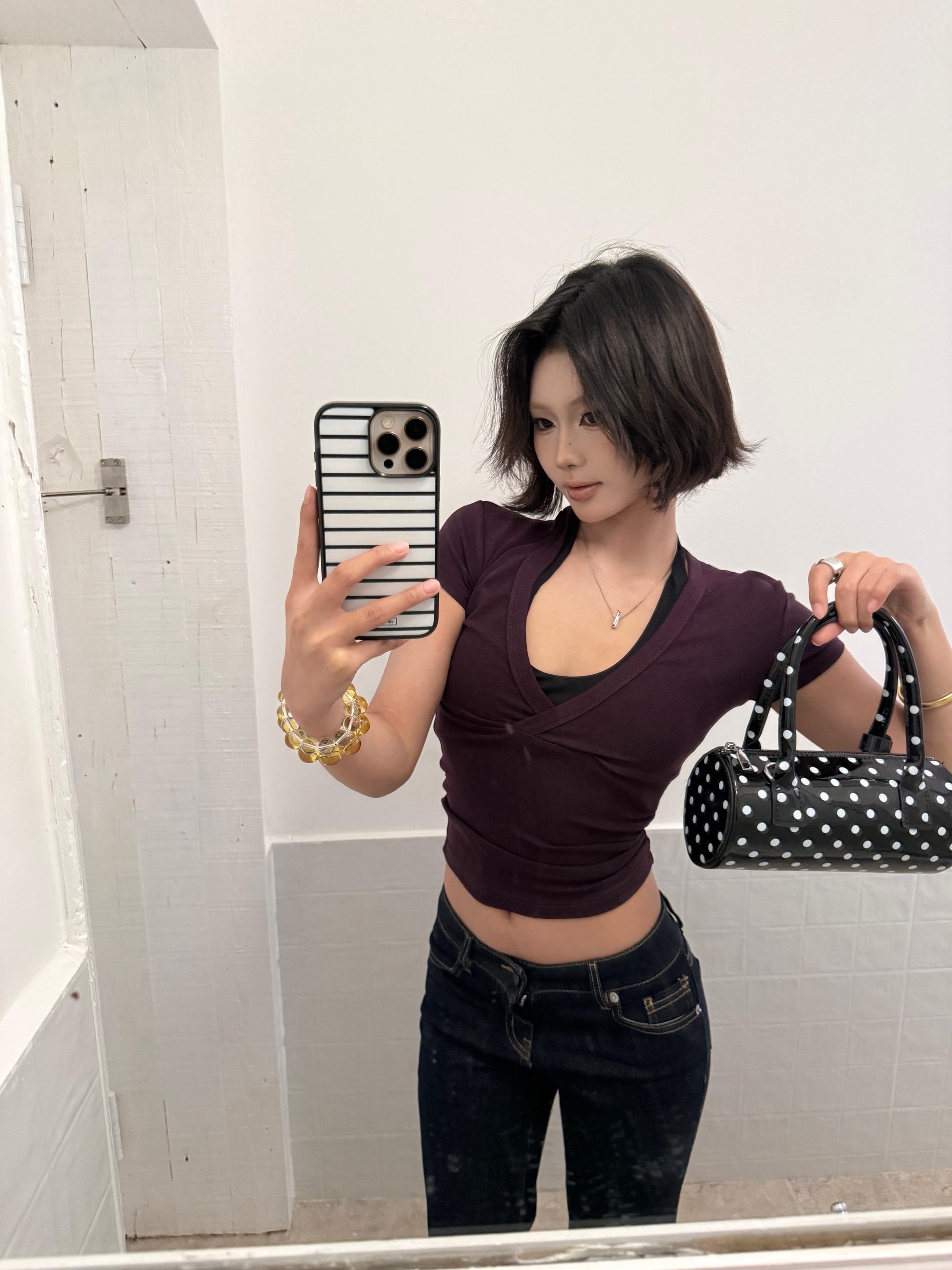把我的心搞的一团乱 还在那里可爱的笑