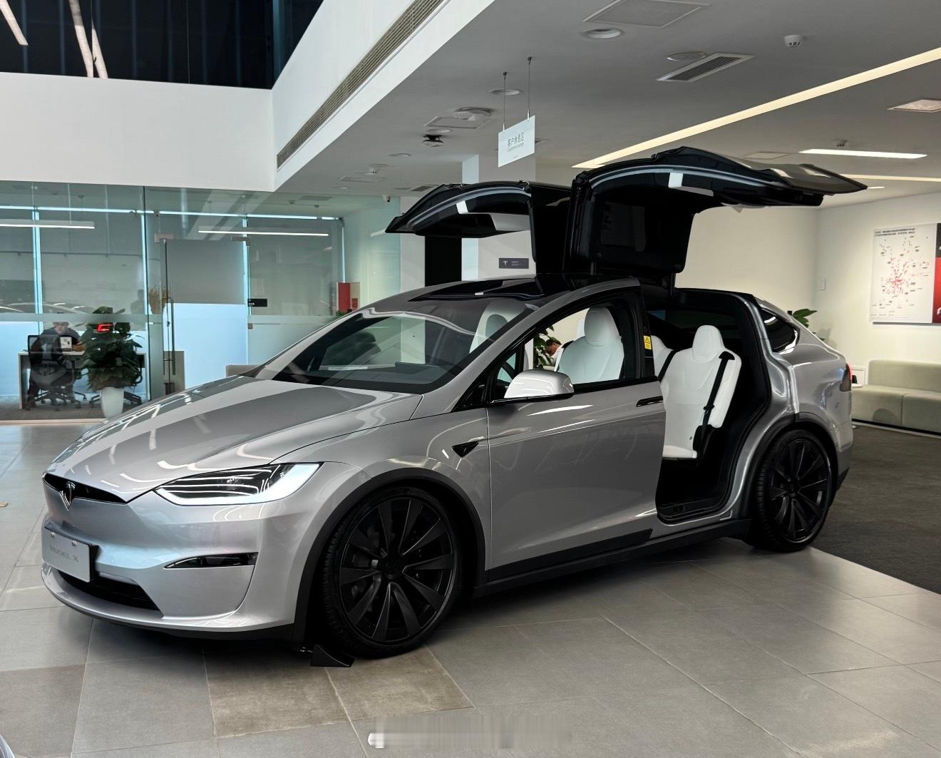 ModelS和ModelX项目将终止啊！猝死怎么回事之前百万级的Model S跟