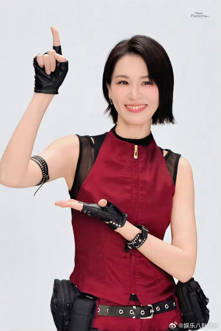 曾沛慈曾沛慈的工位一角 乘风2026 探秘工位超治愈，简单布置，满是烟火气。 