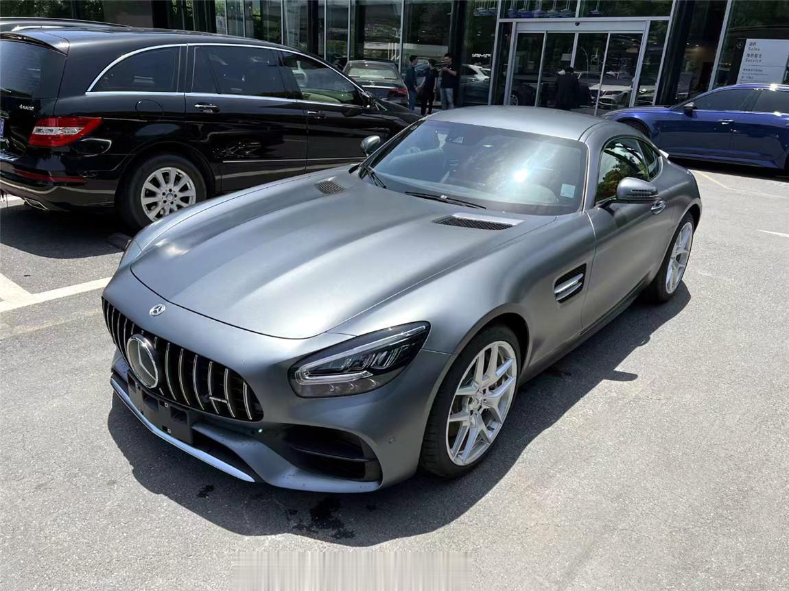 奔驰 AMG GT 哑光灰/红内现车优惠14万，优惠后110多万#奔驰# ​​​